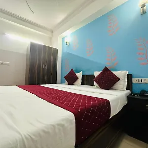 **** Hotel Galaxy Near Delhi International Airport Inde