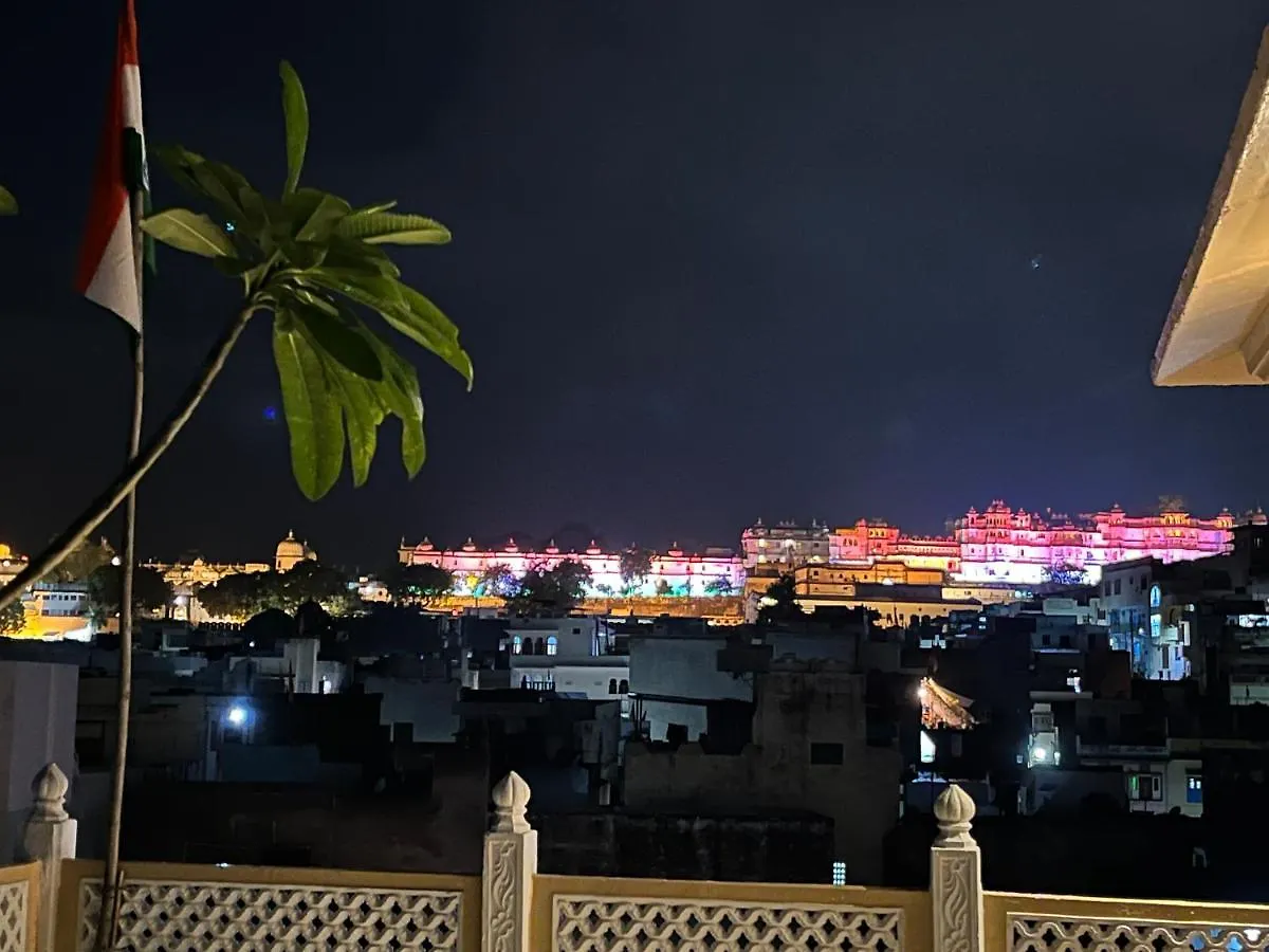 ***  PETAL OF MEWAR - A Luxury Boutique Hotel Udaipur Inde